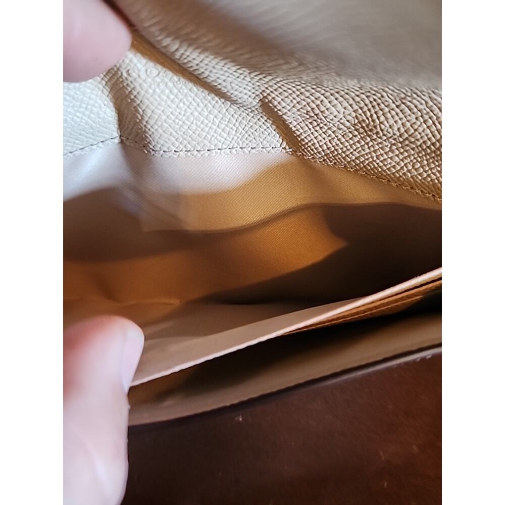 Coach Slim Envelope Wallet in Beige Crossgrain Leather - Picture 6 of 6